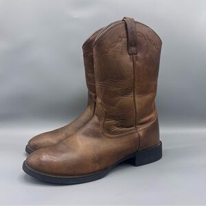 Womens Ariat Cowboy Boots size 8.5B